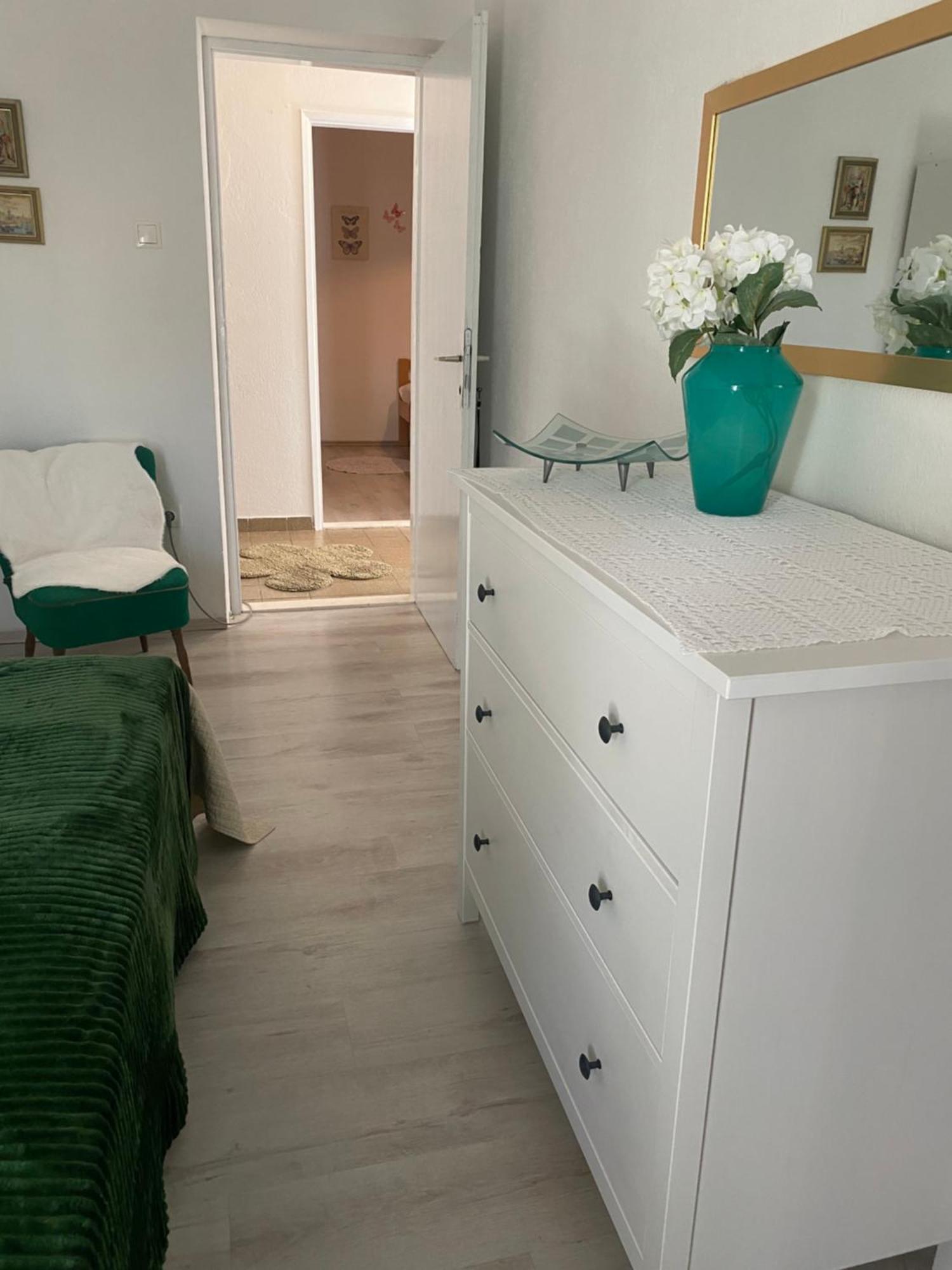 Apartmani Kate Stari Grad Kültér fotó