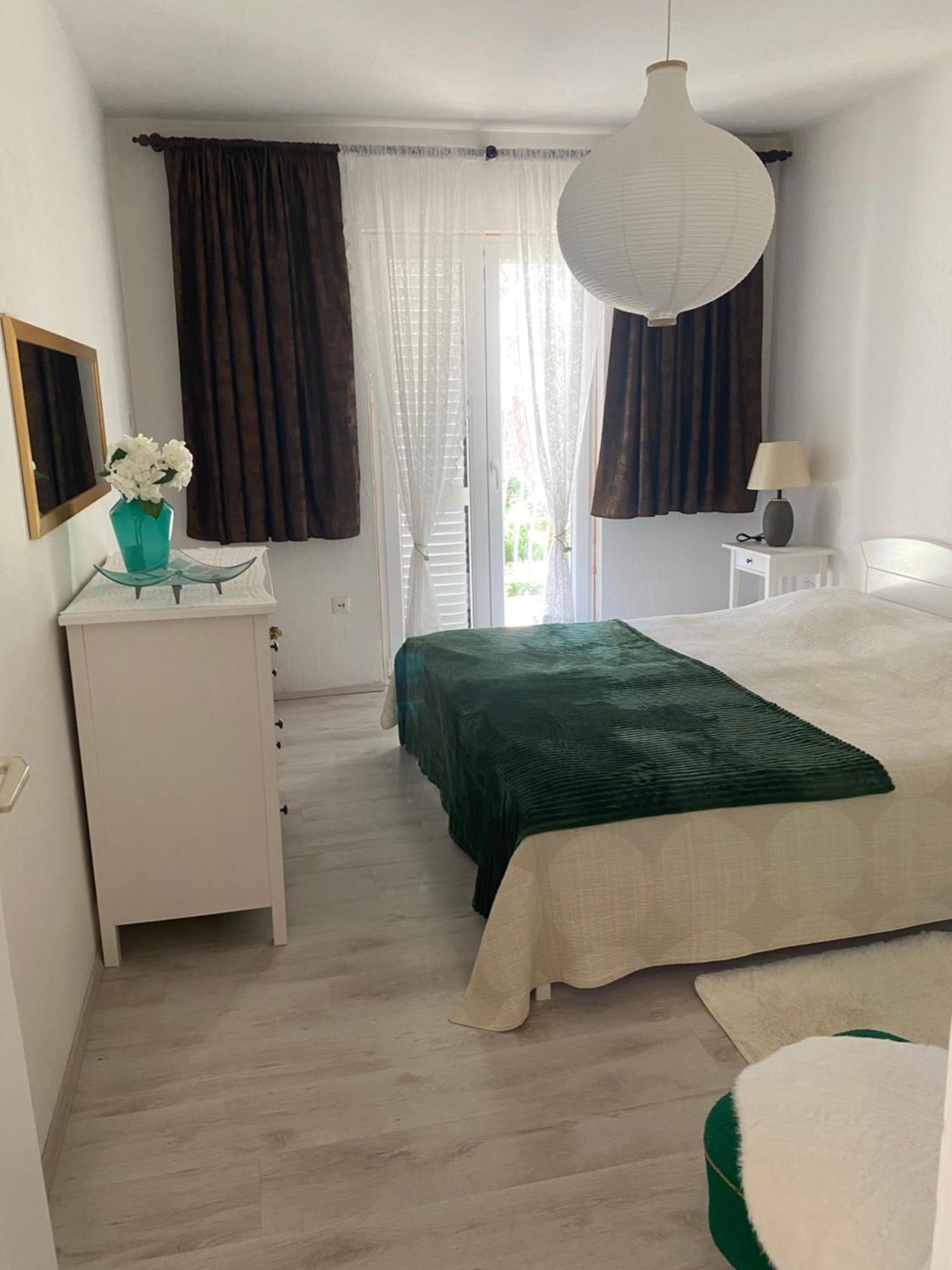 Apartmani Kate Stari Grad Kültér fotó